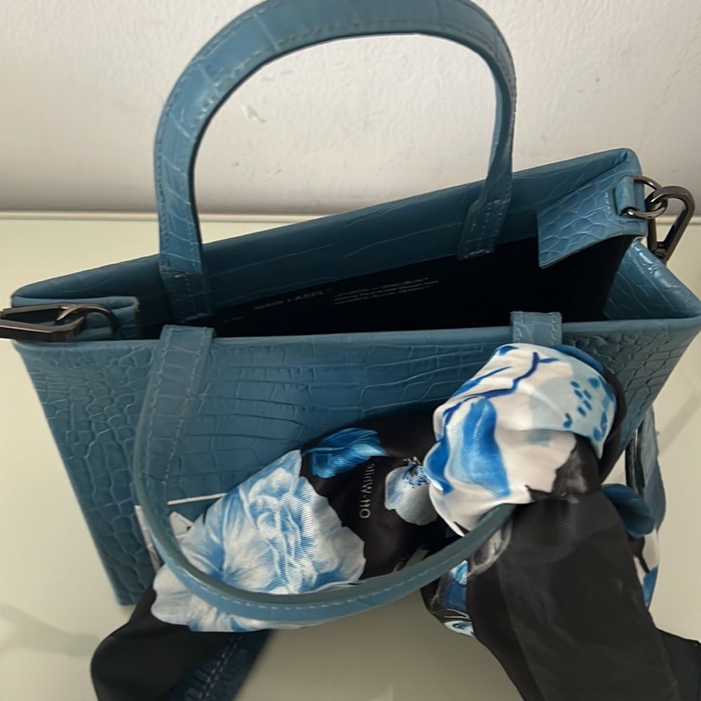 Off white blue hand and crossbody shoulder bag - Picture 7 of 7